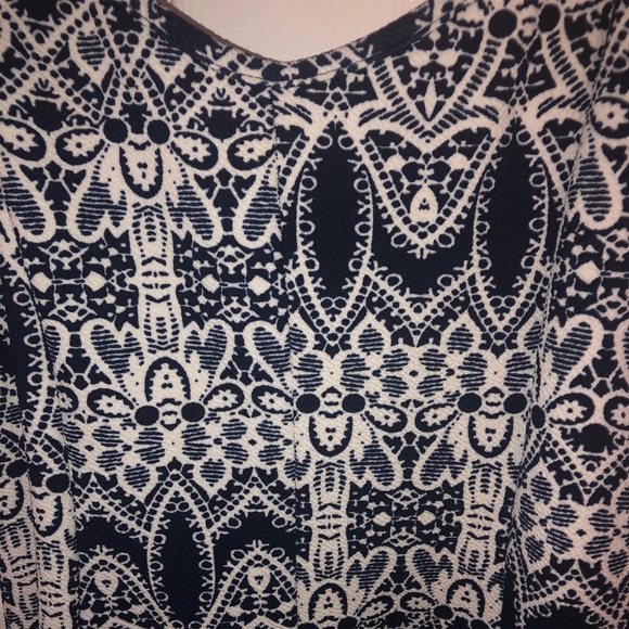 Printed Summer Romper - Picture 2 of 5